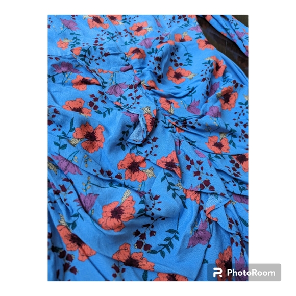 ASTR Blue Floral Long sleeve Ruffle Dress Sz M - Picture 4 of 7